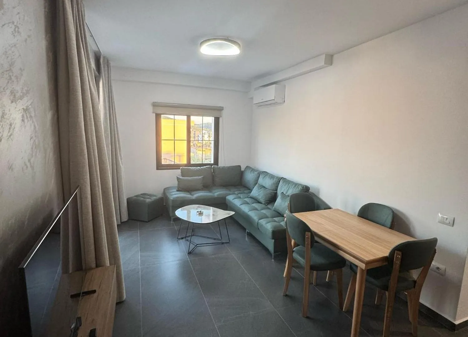 Alpha Blue Apartments Ksamil Albania